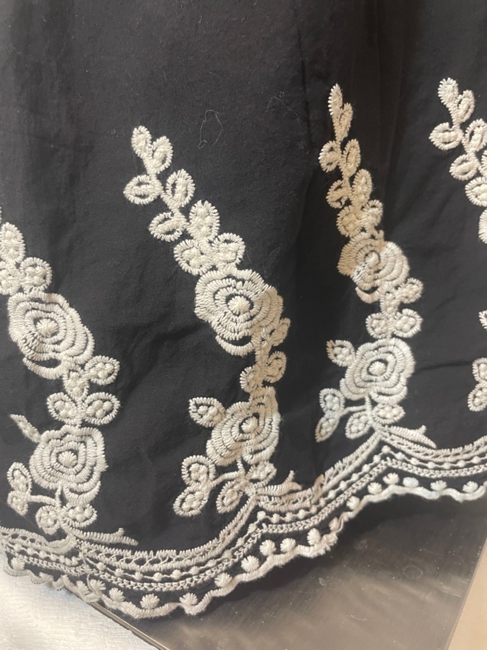 Candy Rain Black Embroidered Skirt - Women Size M, Waist 30”, Length 19” cotton - Picture 4 of 8